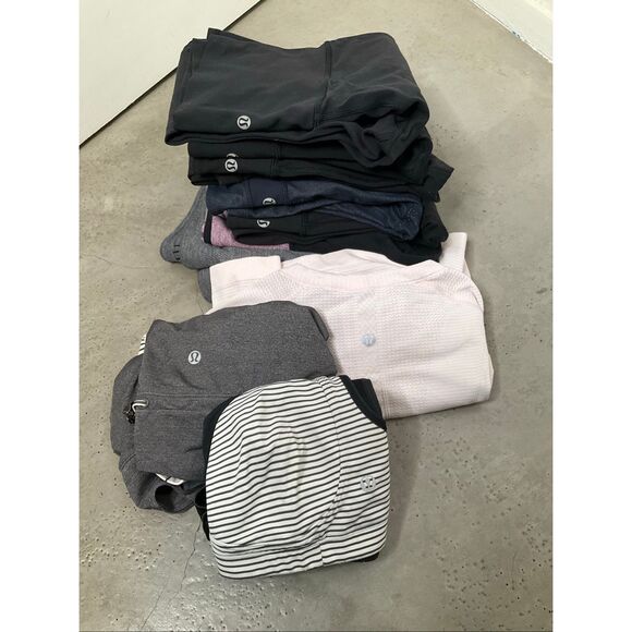 Lululemon Bundle 11 pieces/$80 - Picture 1 of 1